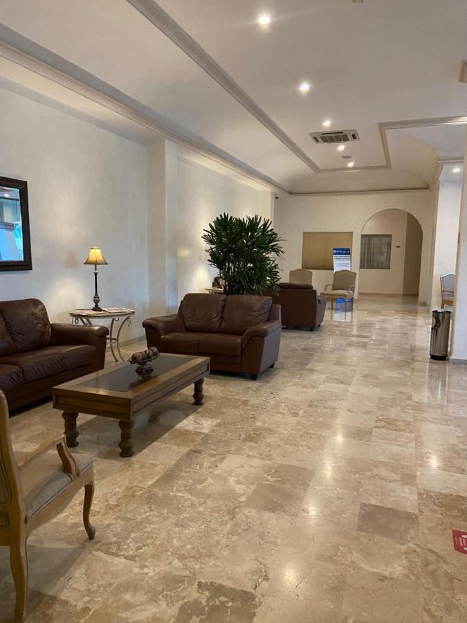 Best Western Centro Cadereyta Cadereyta Jimenez Exterior photo